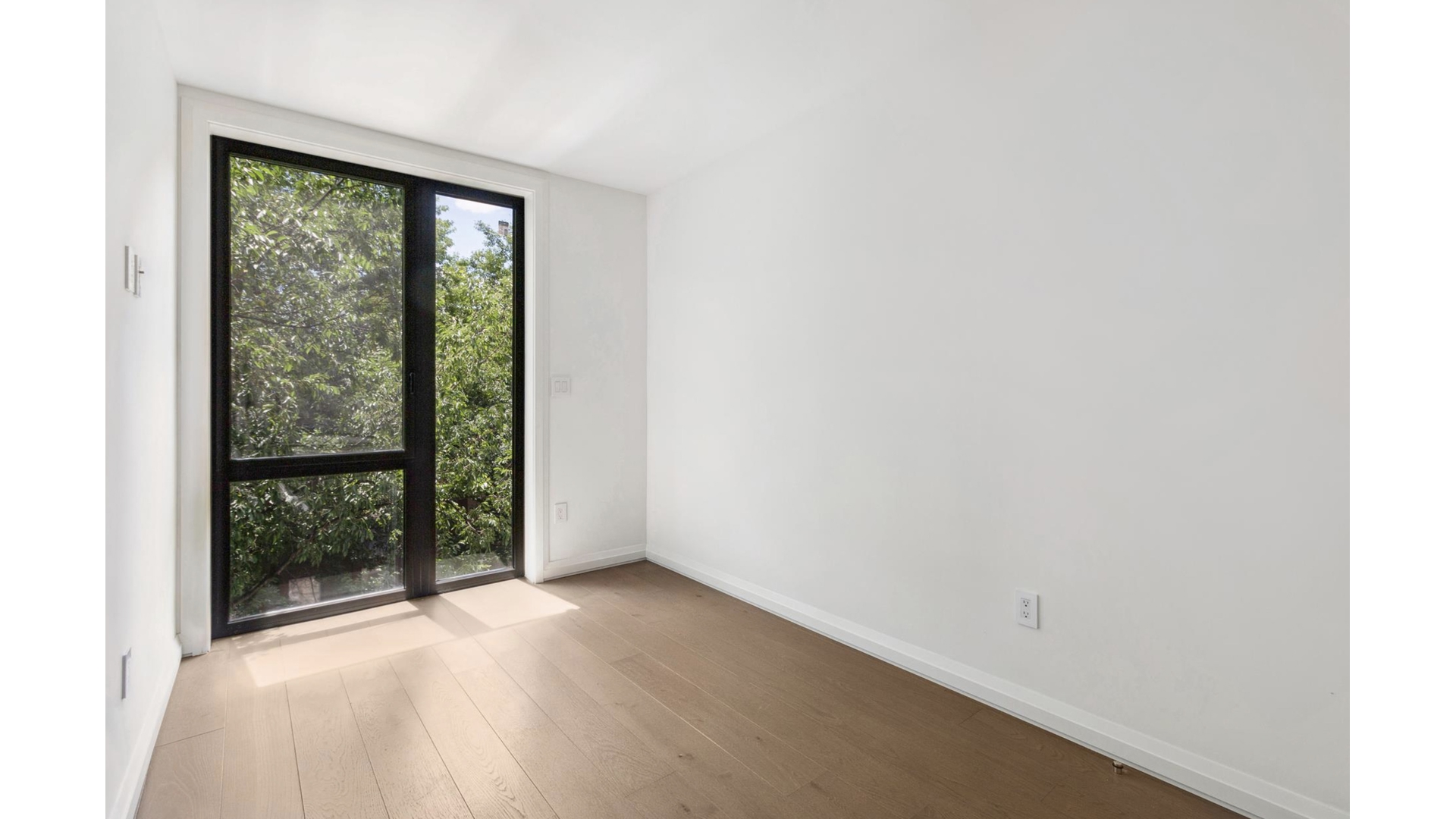 #7 photo, 51 ST MARKS Place, Boerum Hill , NY 11217