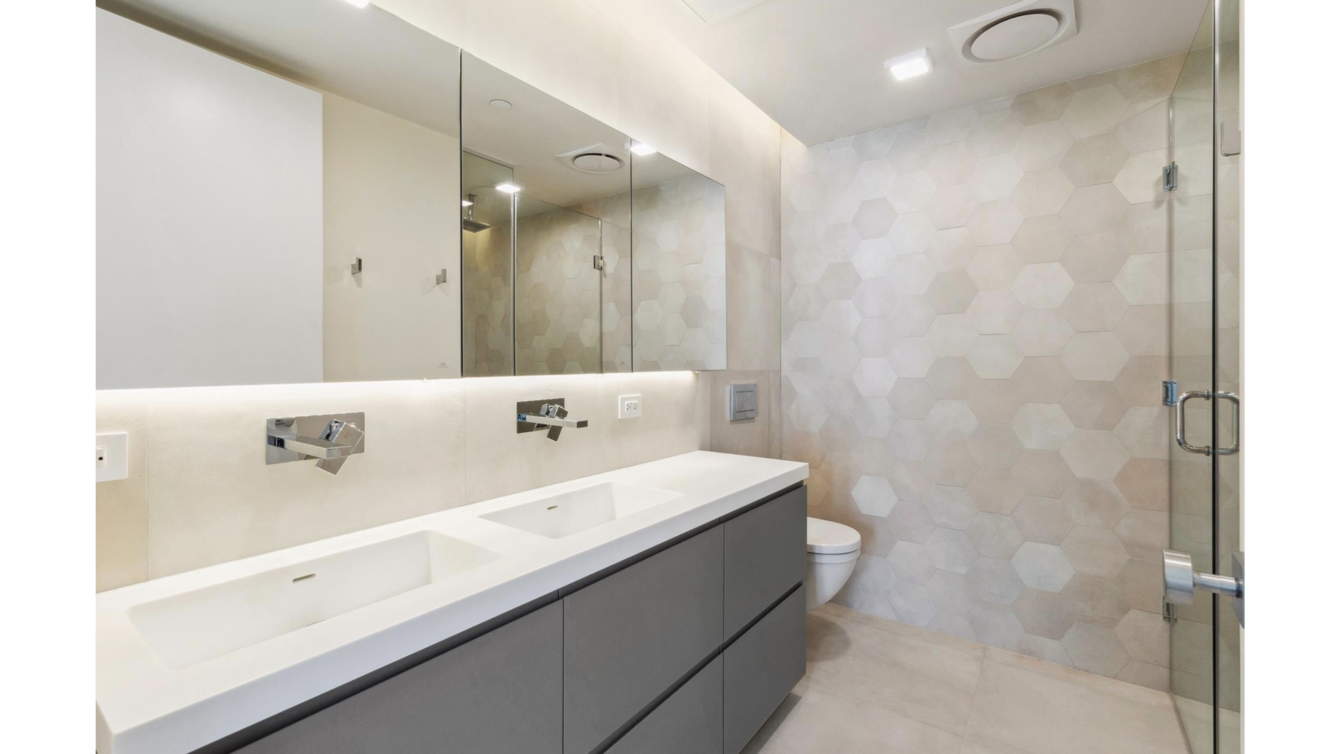 #8 photo, 51 ST MARKS Place, Boerum Hill , NY 11217