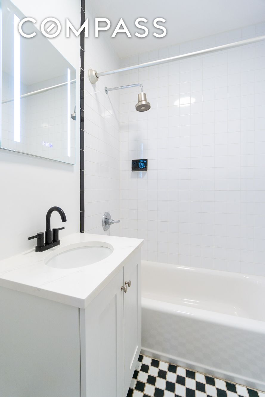 #9 photo, New York City, West Village , NY 10014