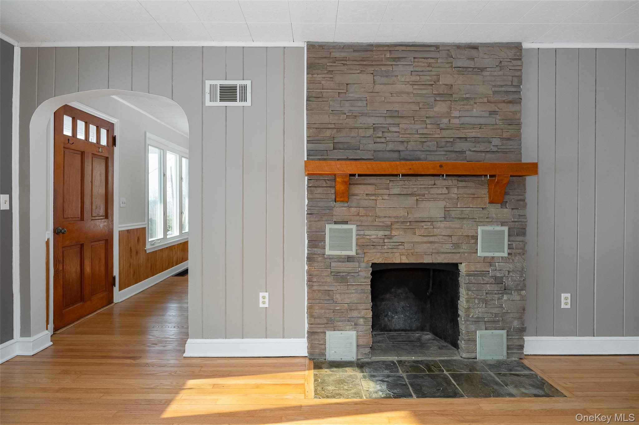 #11 photo, 13 Robert Road, Poughkeepsie , NY 12603