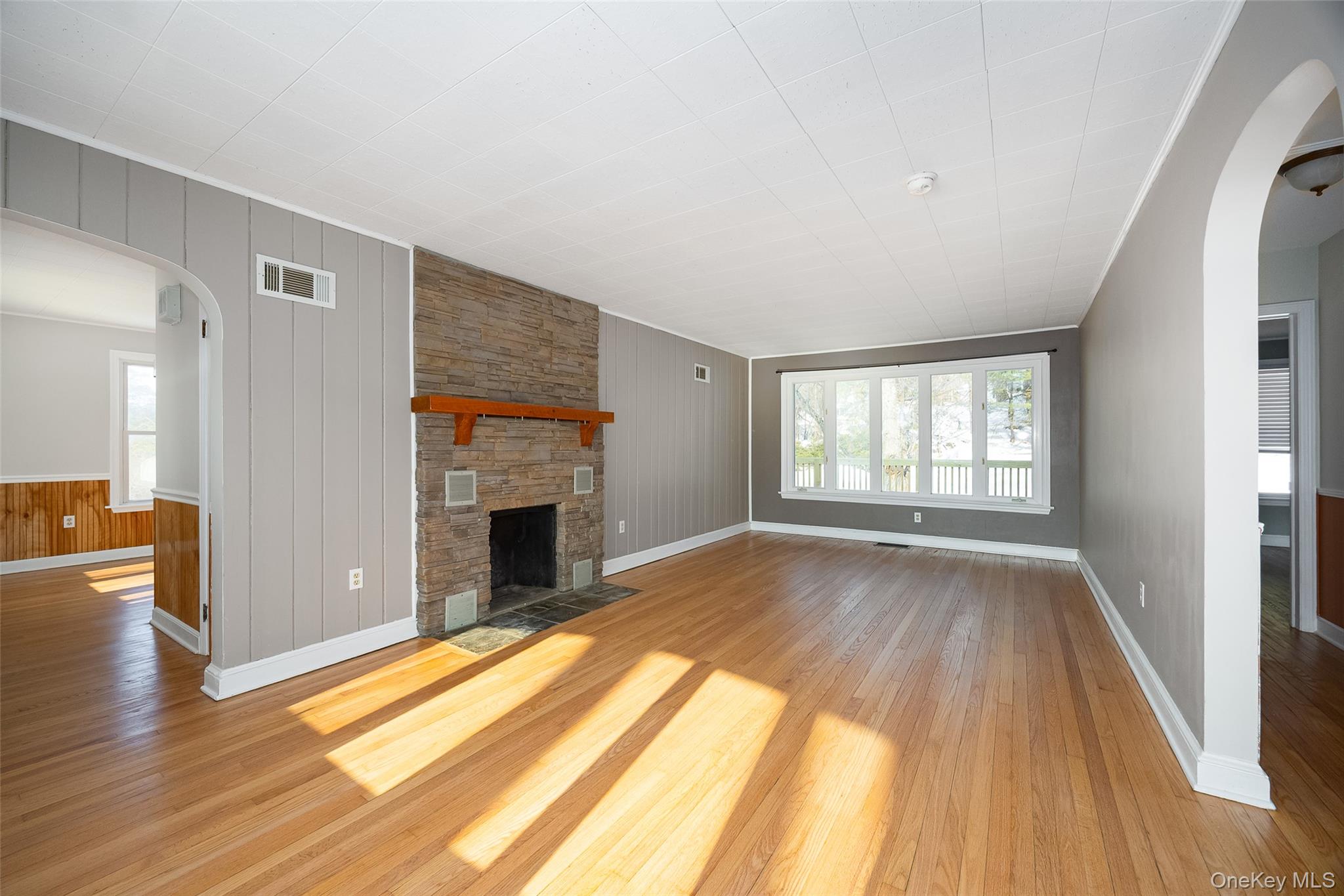 #9 photo, 13 Robert Road, Poughkeepsie , NY 12603