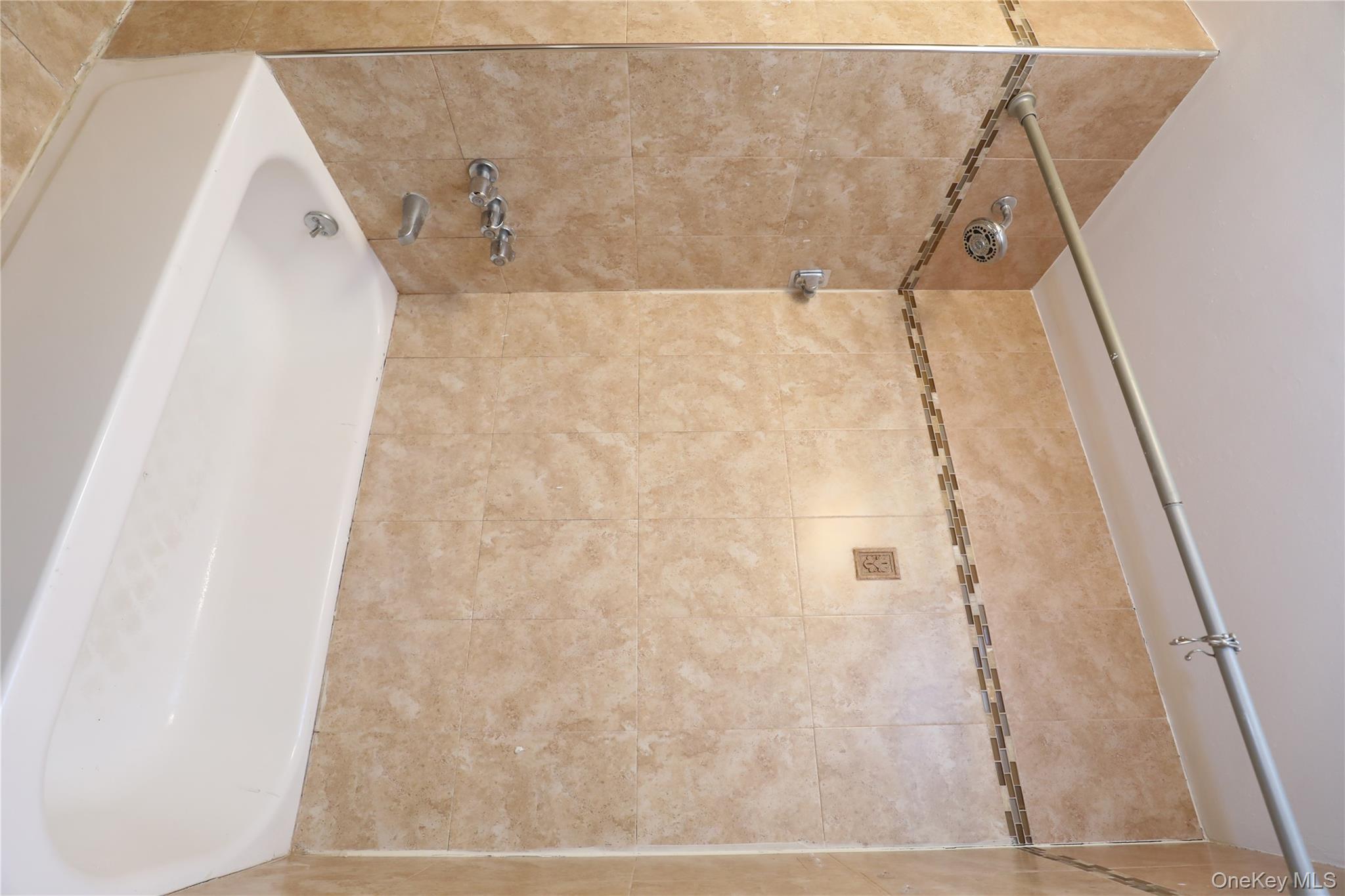 #12 photo, 30 Lamb Avenue, Saugerties , NY 12477