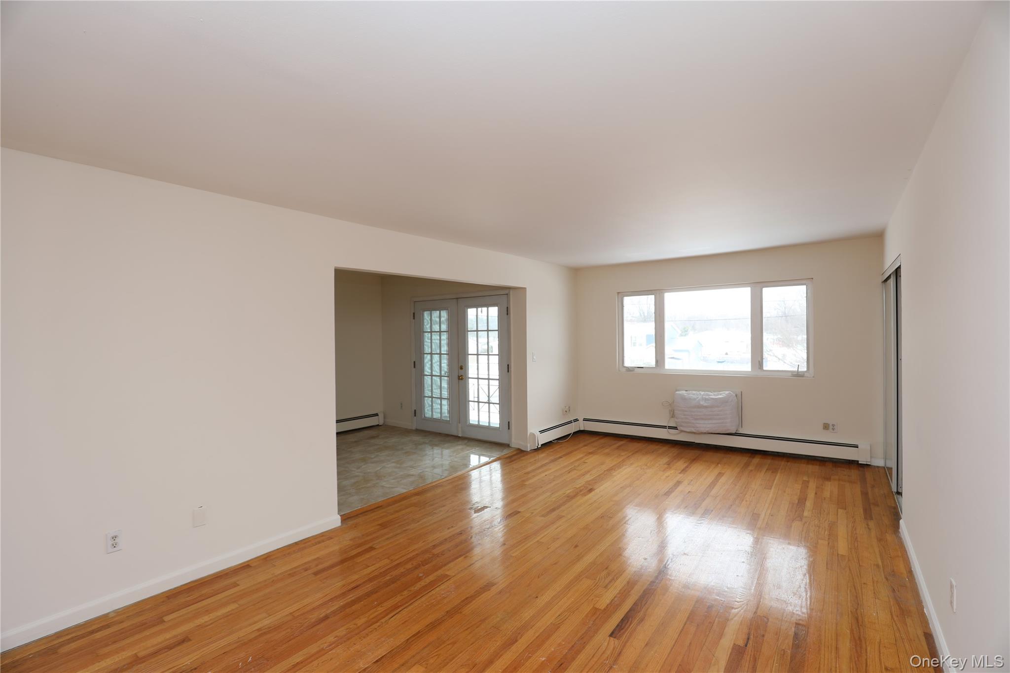 #2 photo, 30 Lamb Avenue, Saugerties , NY 12477