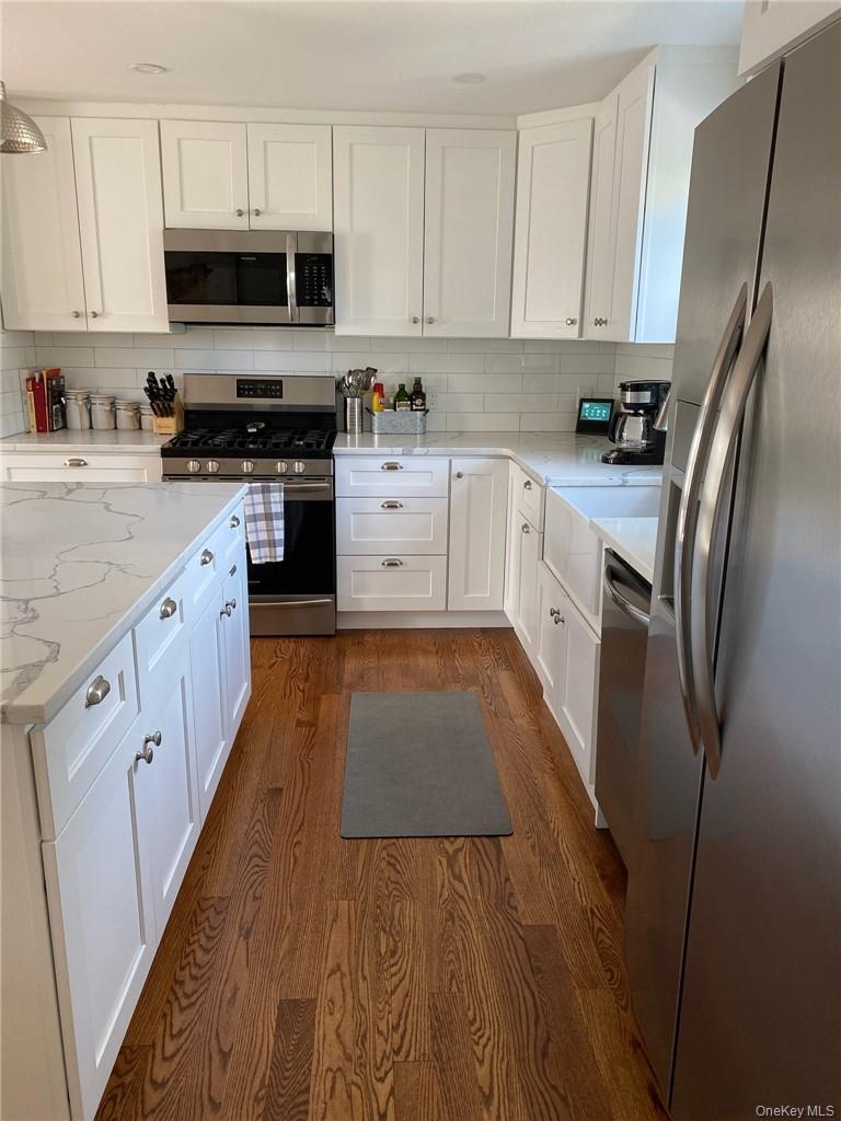 #4 photo, 641 Hillside Avenue, Mamaroneck , NY 10543