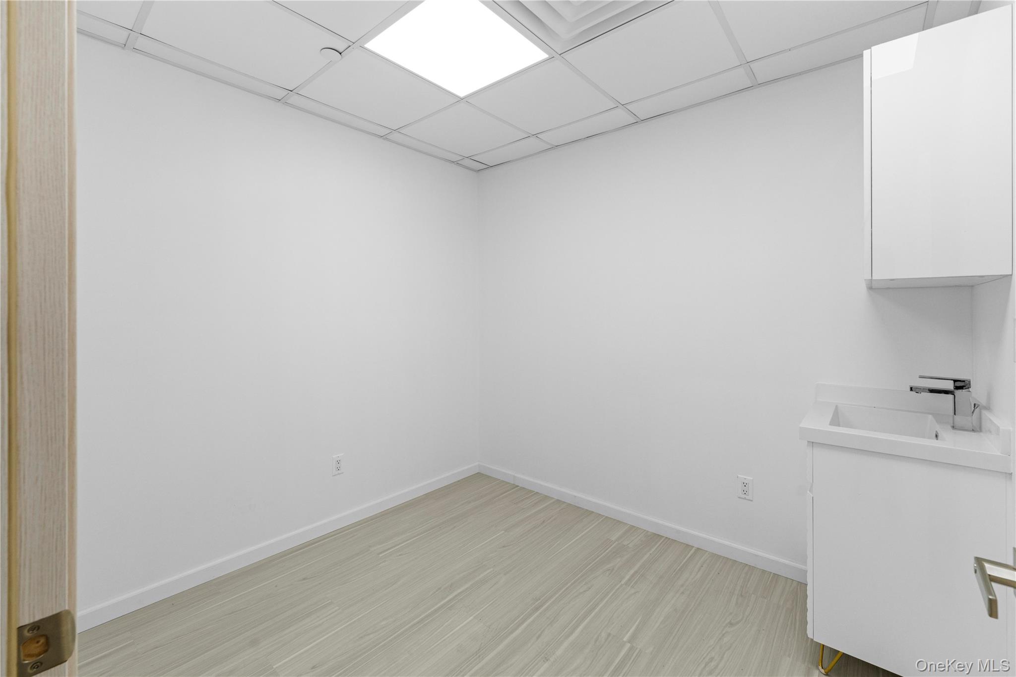 #8 photo, 134-43 Maple Avenue, Flushing , NY 11355