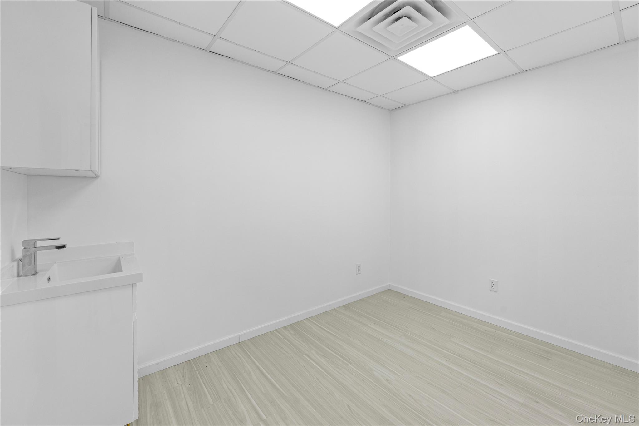 #9 photo, 134-43 Maple Avenue, Flushing , NY 11355