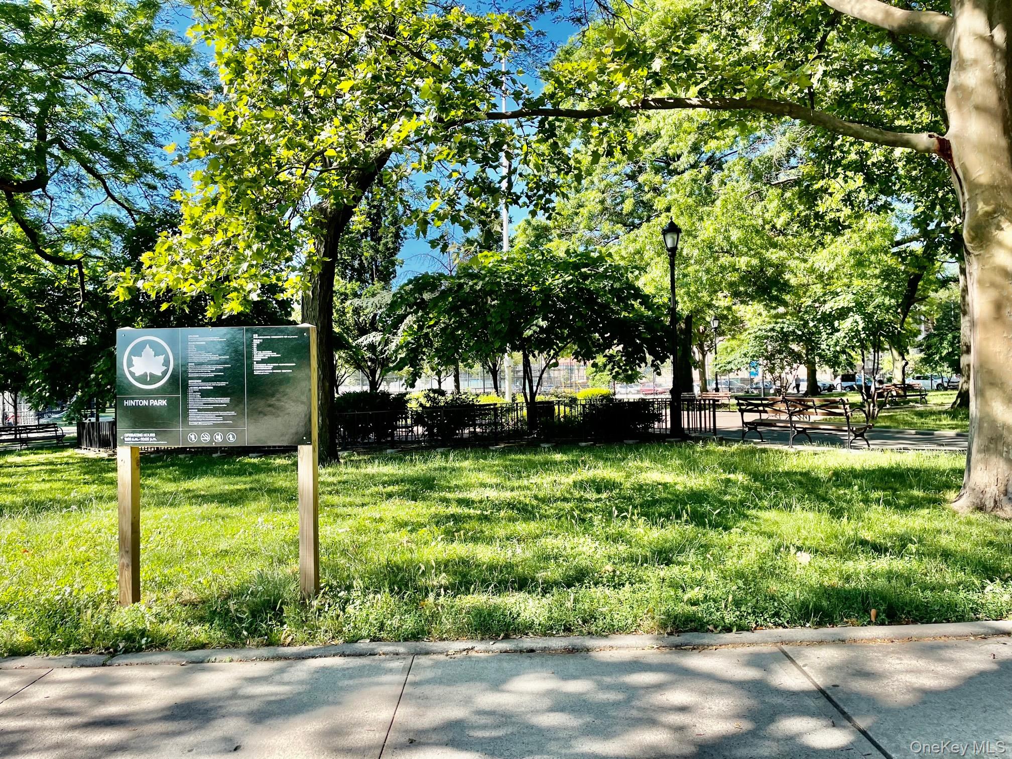 #3 photo, 112-50 Northern Boulevard, 皇后区 Corona , NY 11368