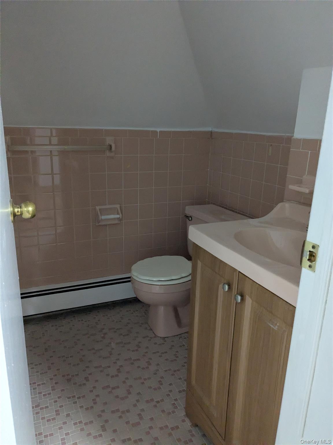 #11 photo, 90-23 54th Avenue, Elmhurst , NY 11373