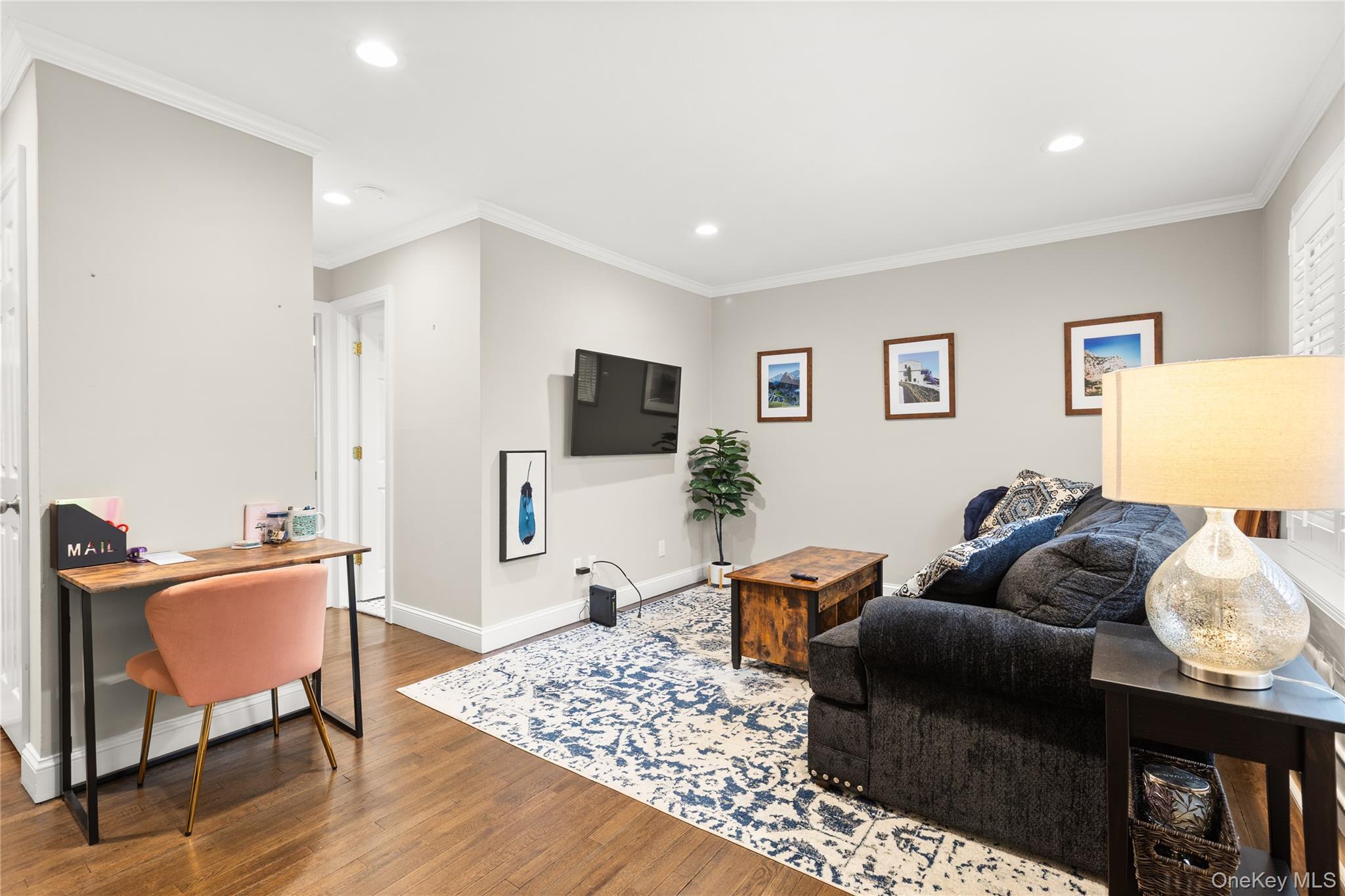 #3 photo, 326 Edmunton Drive, North Babylon , NY 11703