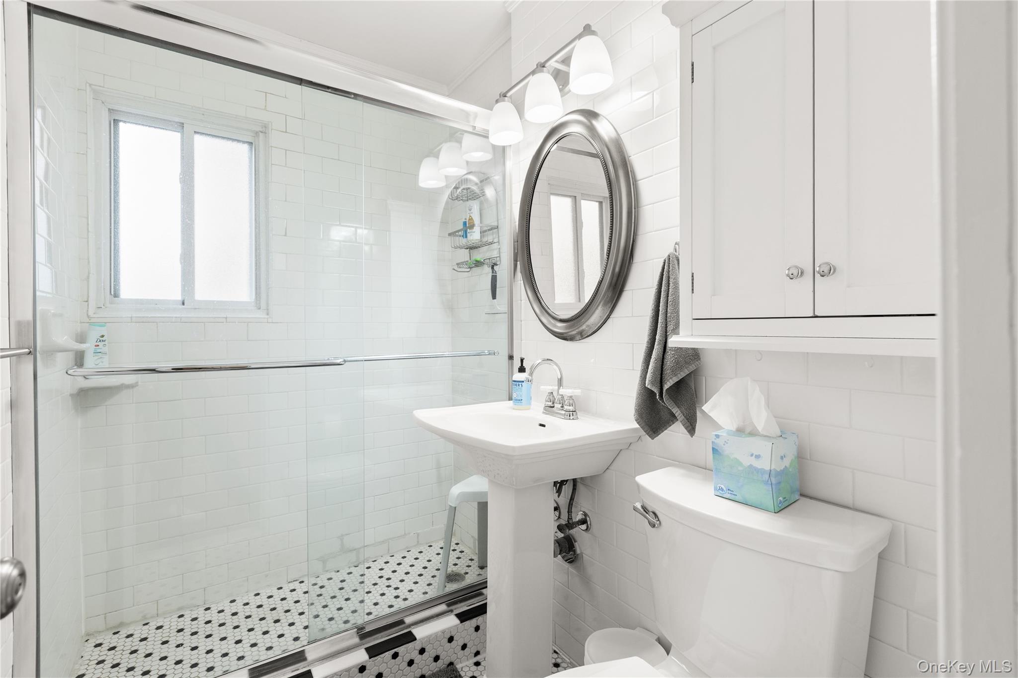 #9 photo, 326 Edmunton Drive, North Babylon , NY 11703