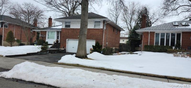 #1 photo, 25 Pinetree Road, Westbury , NY 11590