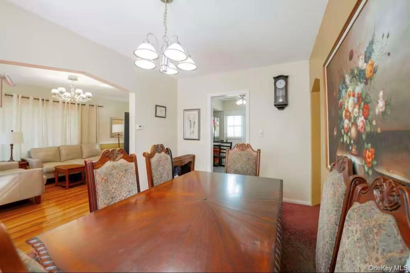 #4 photo, 636 S 13th Street, New Hyde Park , NY 11040