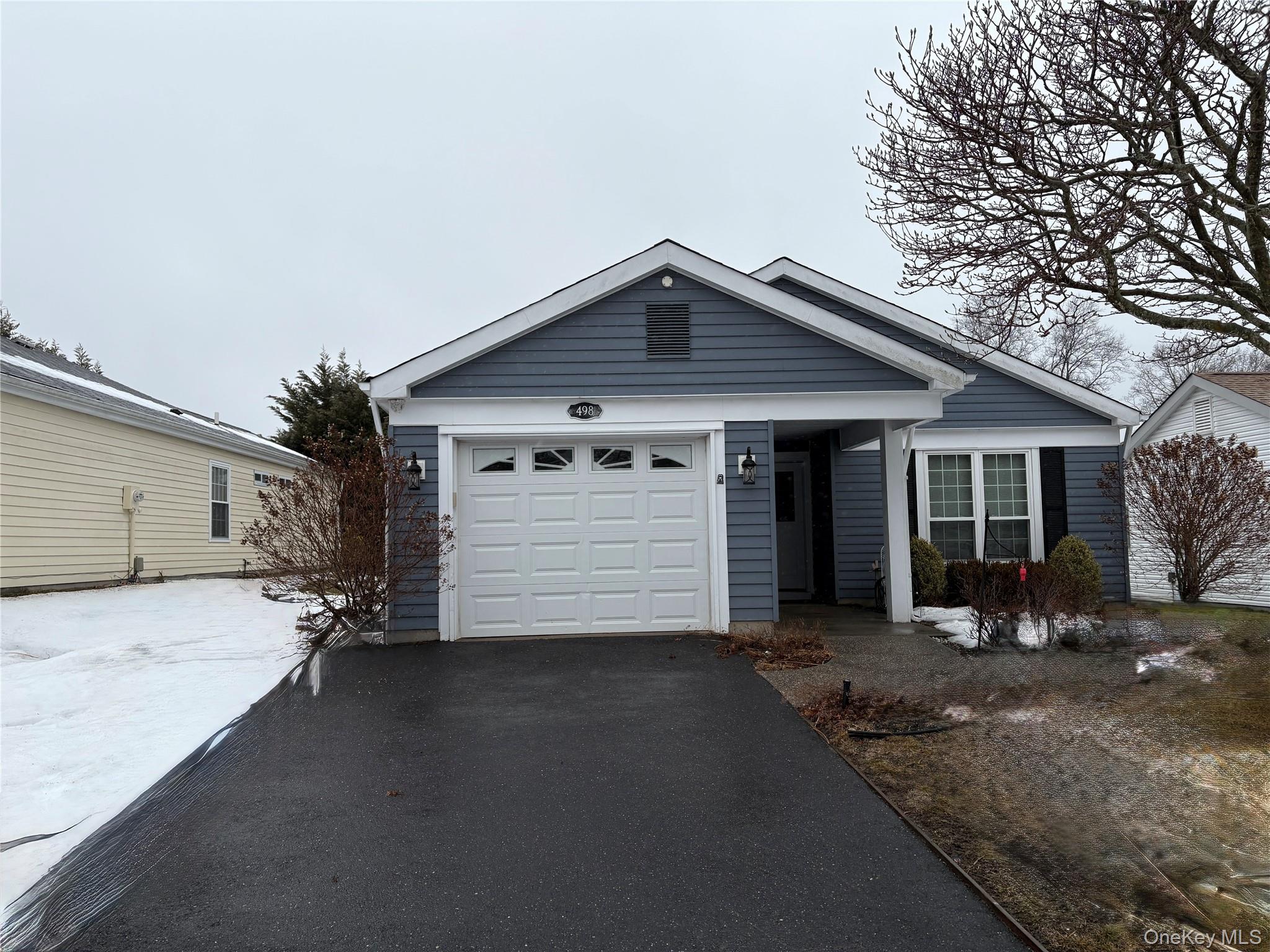 #1 photo, 498 Cranston Lane, 東長島 Ridge , NY 11961