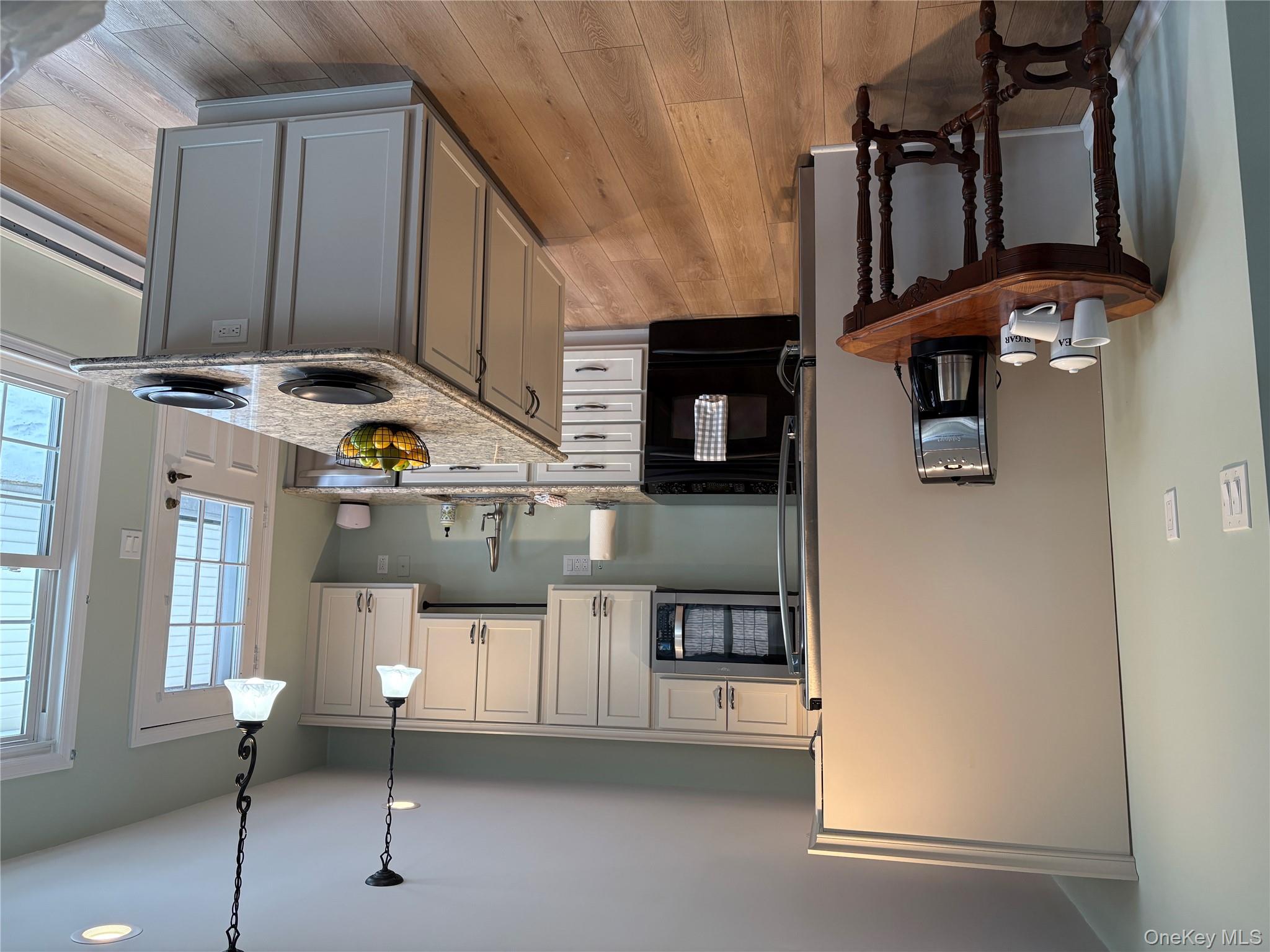 #7 photo, 498 Cranston Lane, 東長島 Ridge , NY 11961