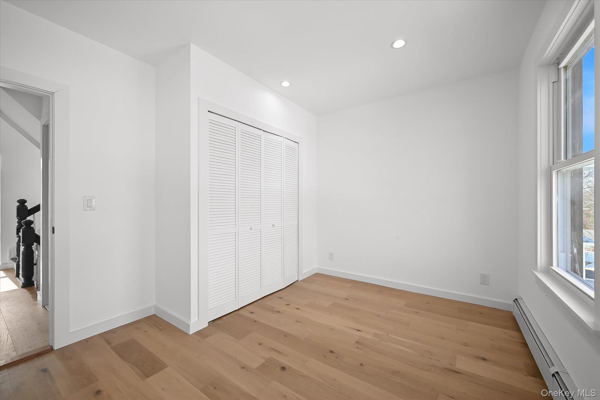 #11 photo, 154-25 13th Avenue, كوينز Whitestone , NY 11357