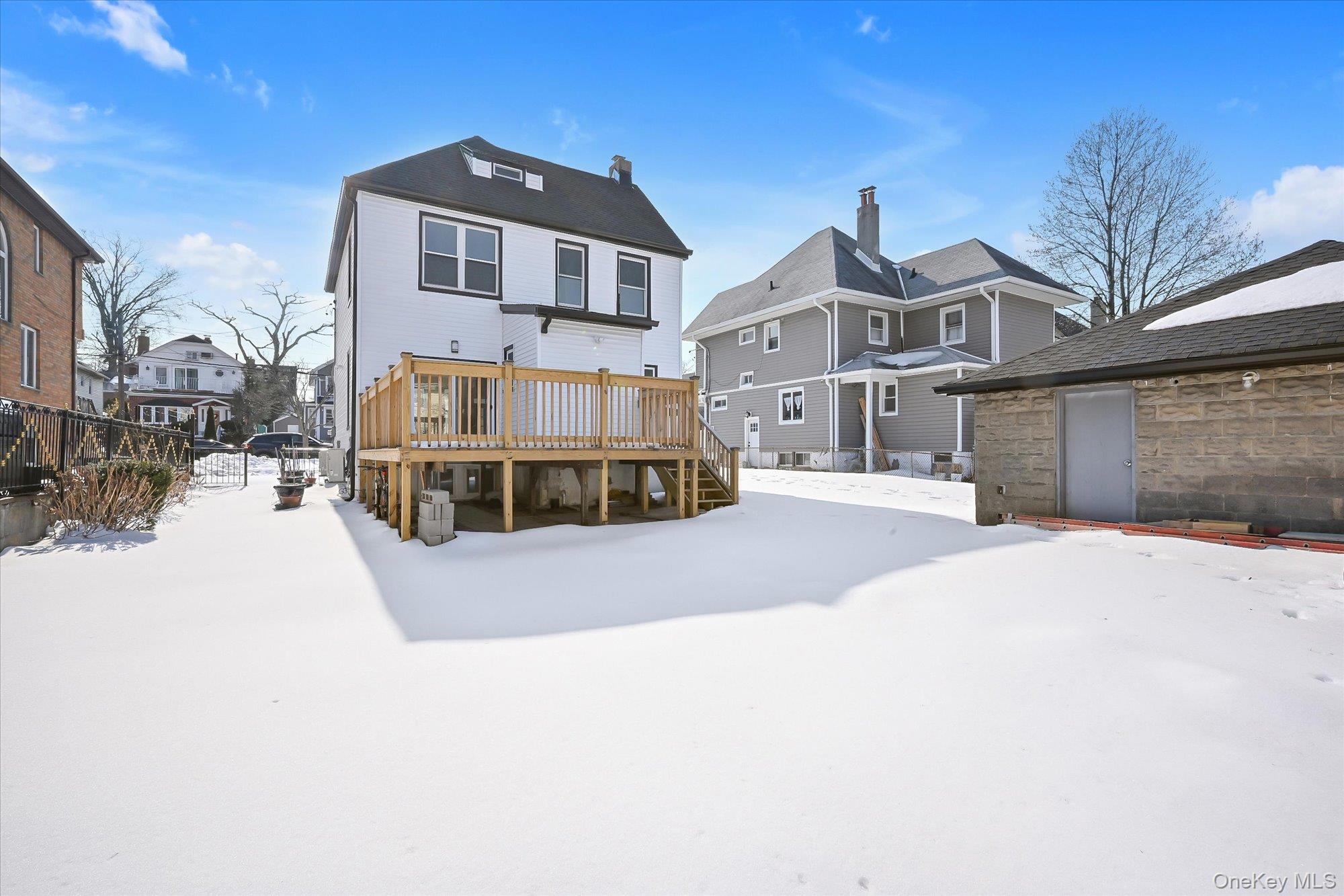 #18 photo, 154-25 13th Avenue, كوينز Whitestone , NY 11357