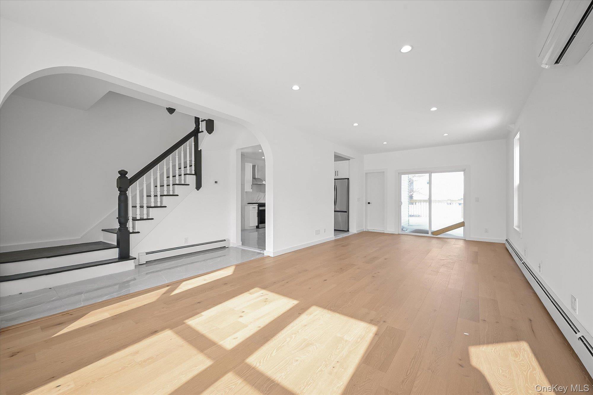 #3 photo, 154-25 13th Avenue, كوينز Whitestone , NY 11357