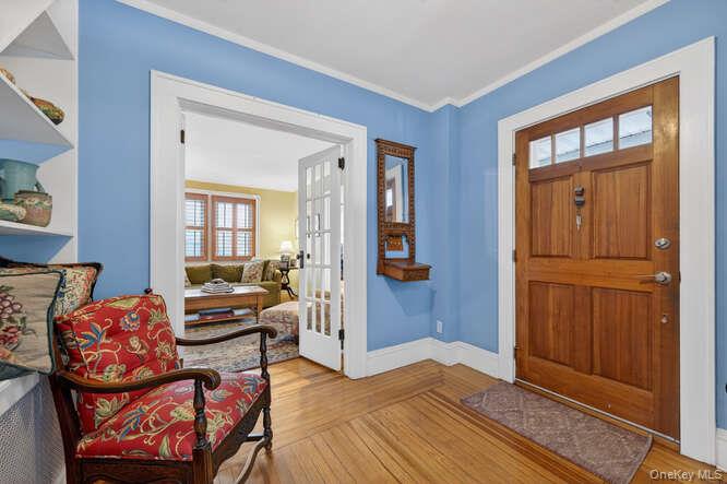 #4 photo, 28 Jane Street, Roslyn Heights , NY 11577