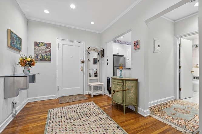 #2 photo, 26 Hamilton Place, 长岛 花园城 Garden City , NY 11530