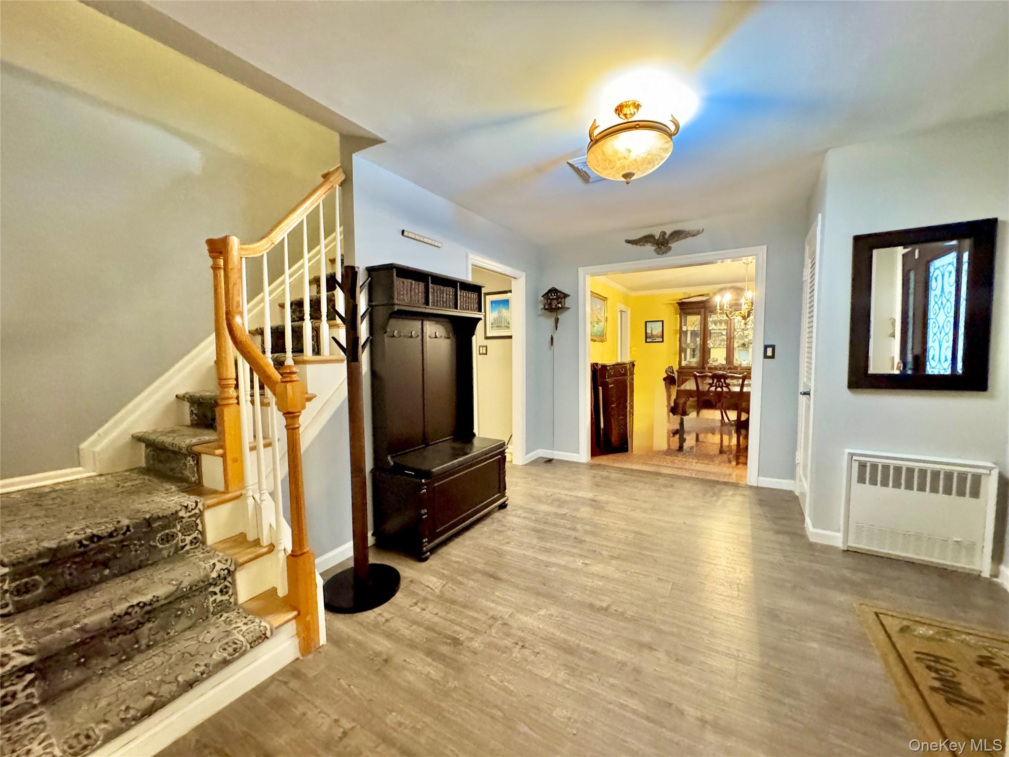 #3 photo, 42 Hearthstone Drive, מחוז סאפוק Dix Hills , NY 11746