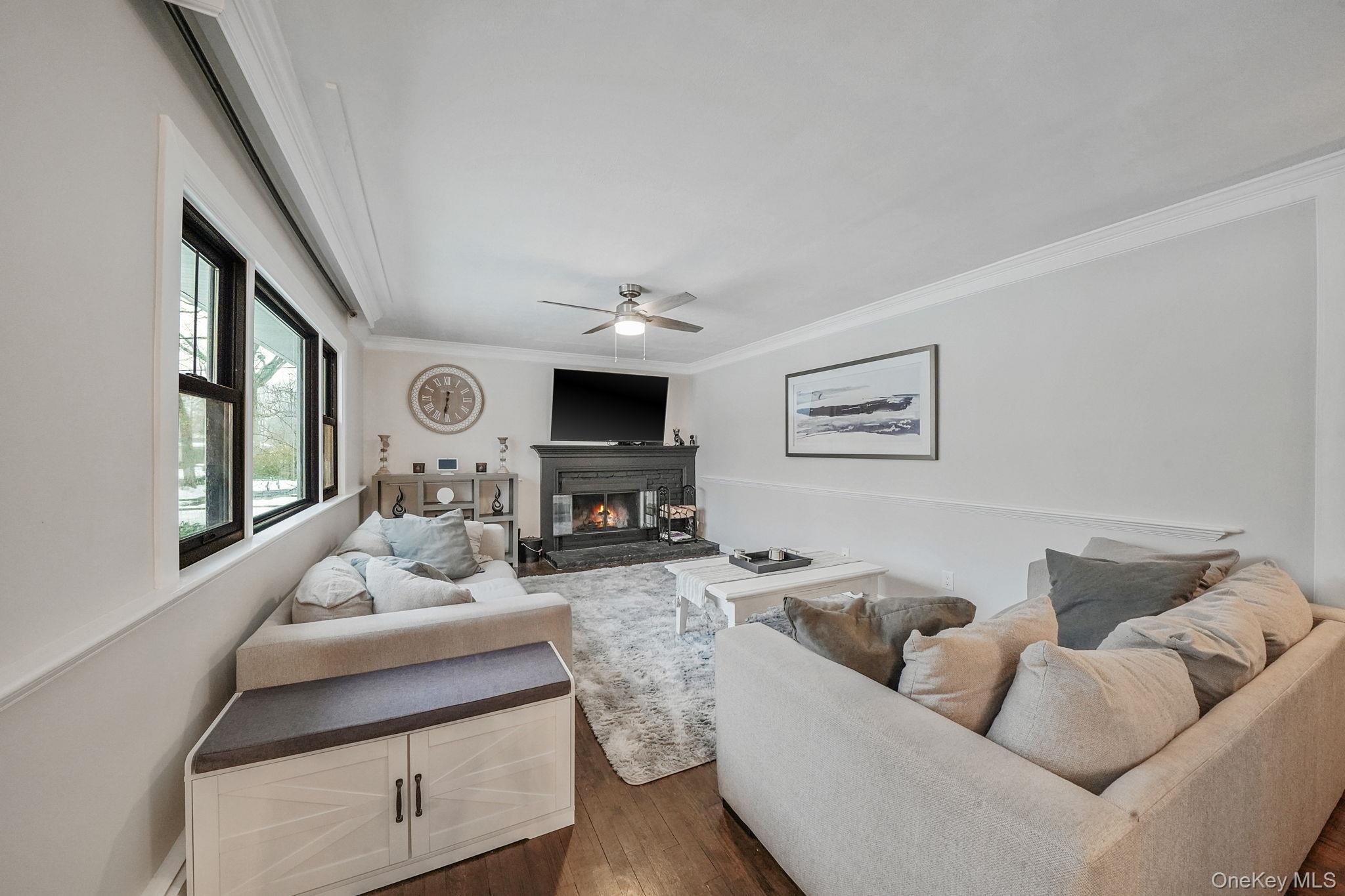 #7 photo, 100 Parkside Avenue, Miller Place , NY 11764