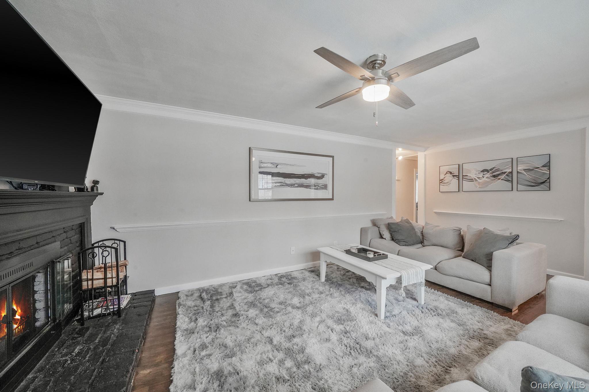 #9 photo, 100 Parkside Avenue, Miller Place , NY 11764