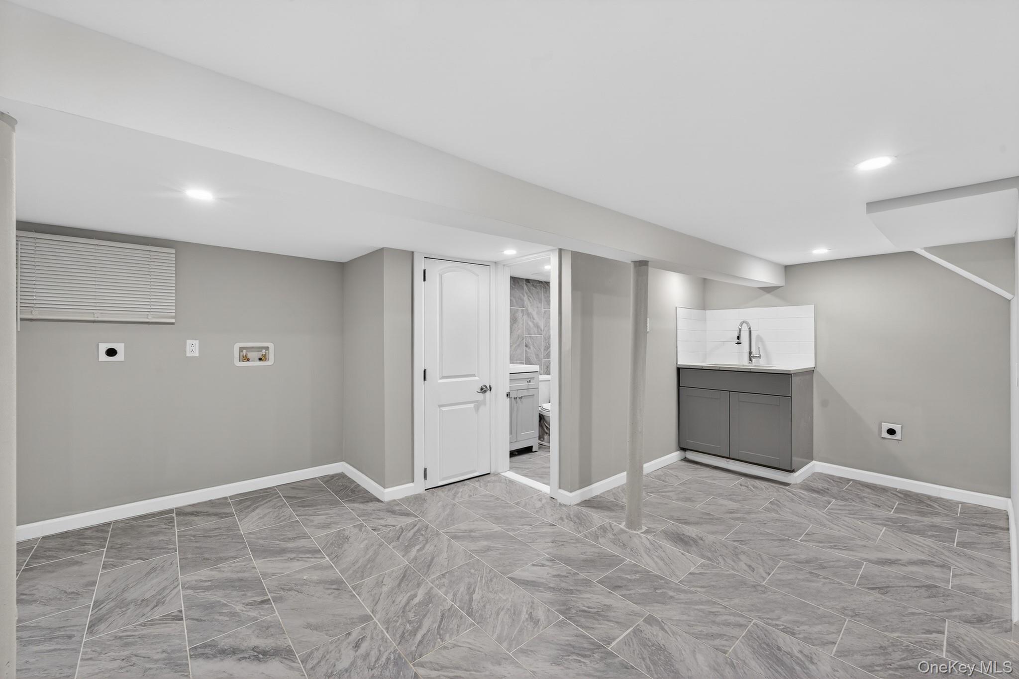 #13 photo, 191-44 113th Avenue, कुईंस Saint Albans , NY 11412