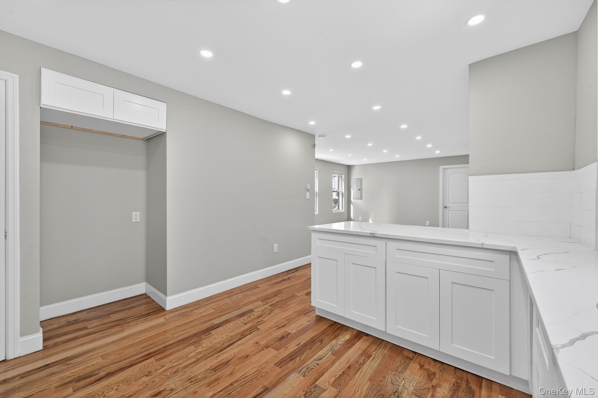 #4 photo, 191-44 113th Avenue, कुईंस Saint Albans , NY 11412