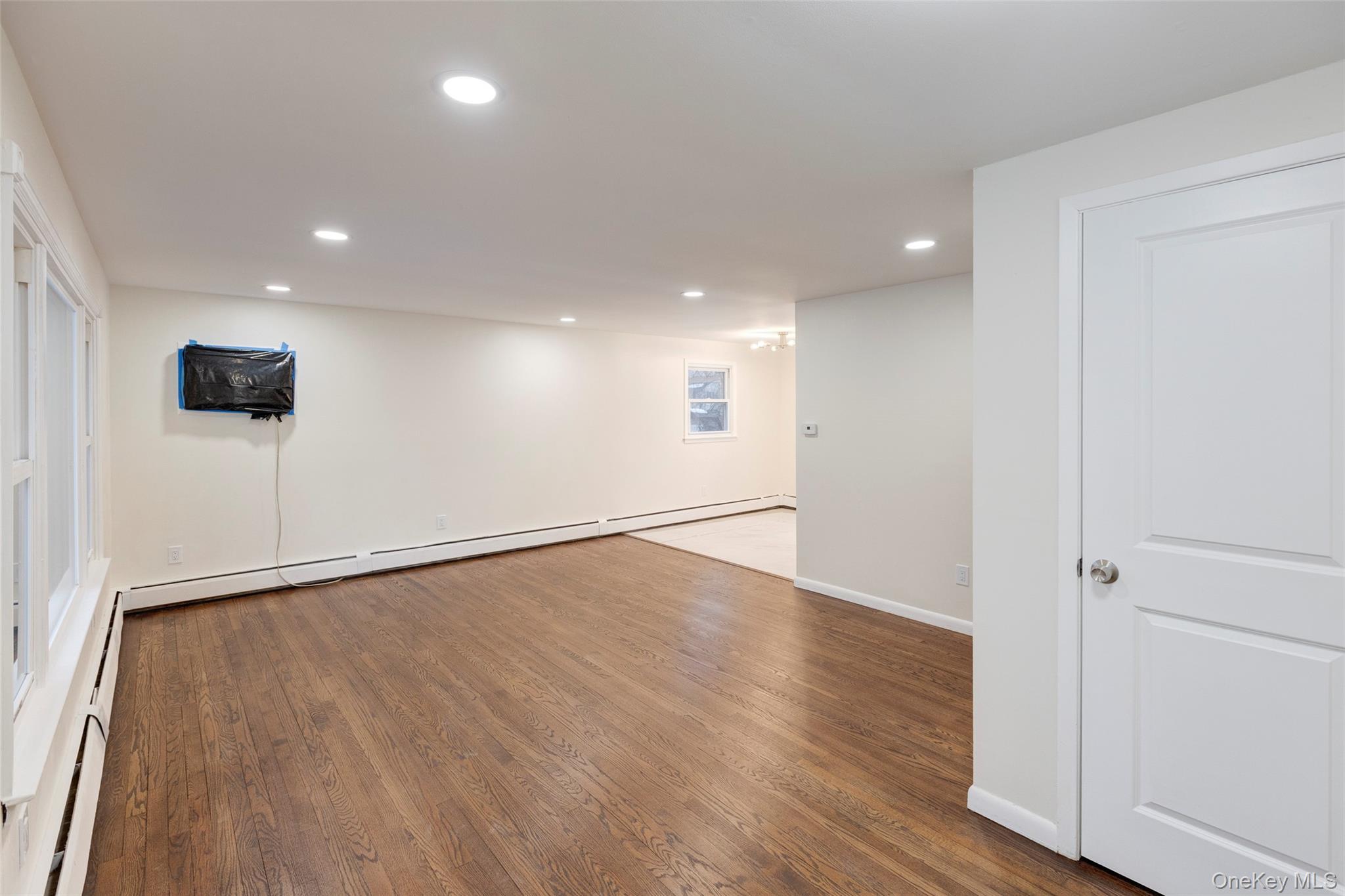 #8 photo, 16 Stirrup Drive, Newburgh , NY 12550