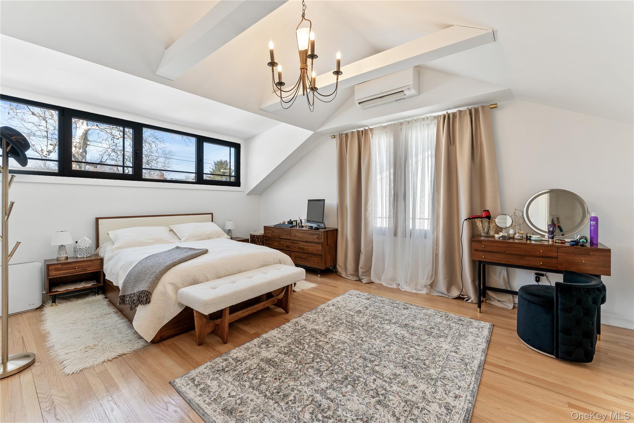 #11 photo, 719 Wilmot Road, 뉴욕주 Scarsdale , NY 10583