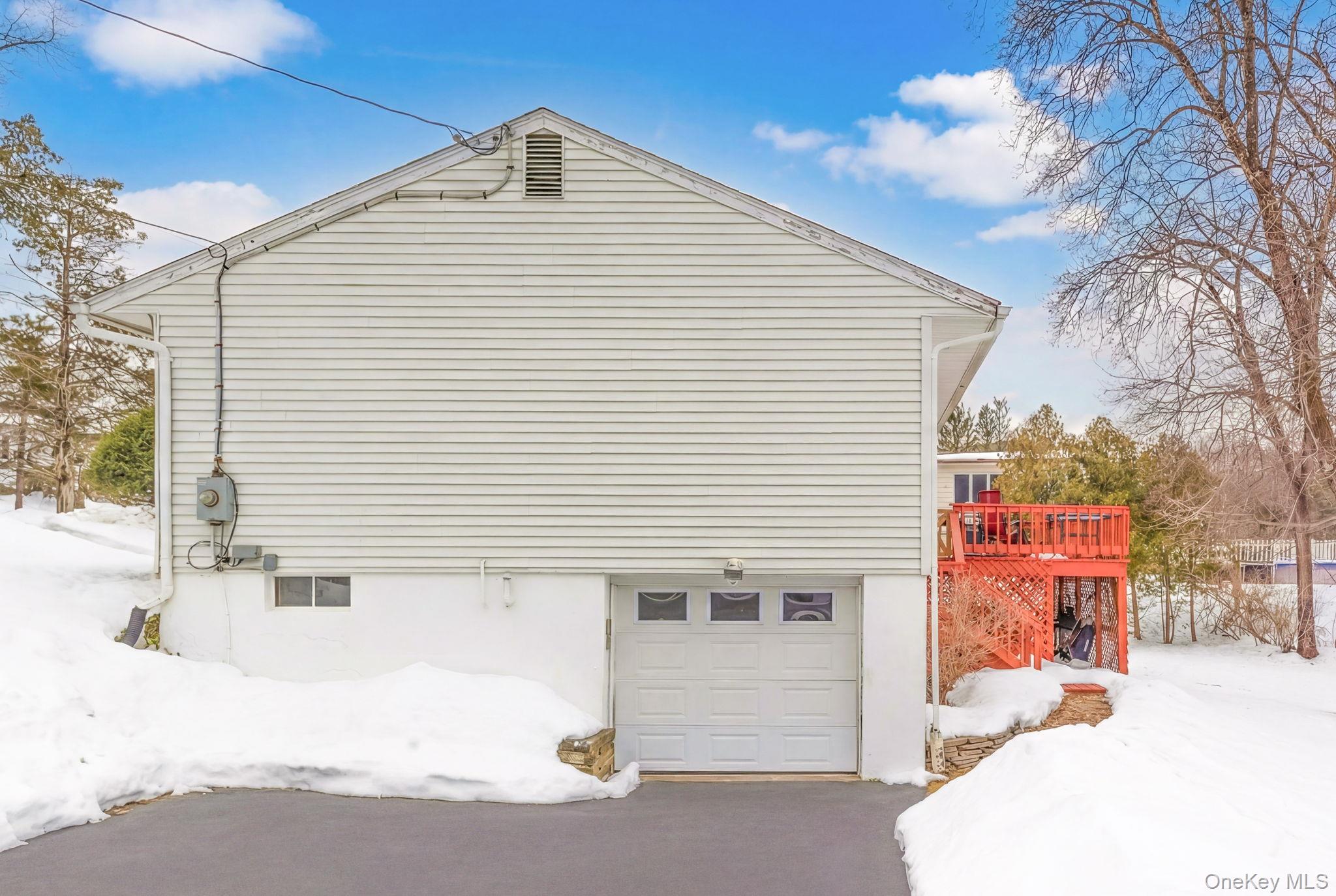 #11 photo, 538 Mountain View Avenue, Hurley , NY 12443