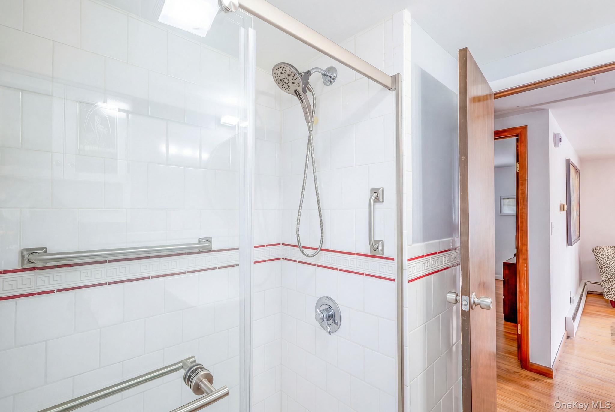 #2 photo, 538 Mountain View Avenue, Hurley , NY 12443