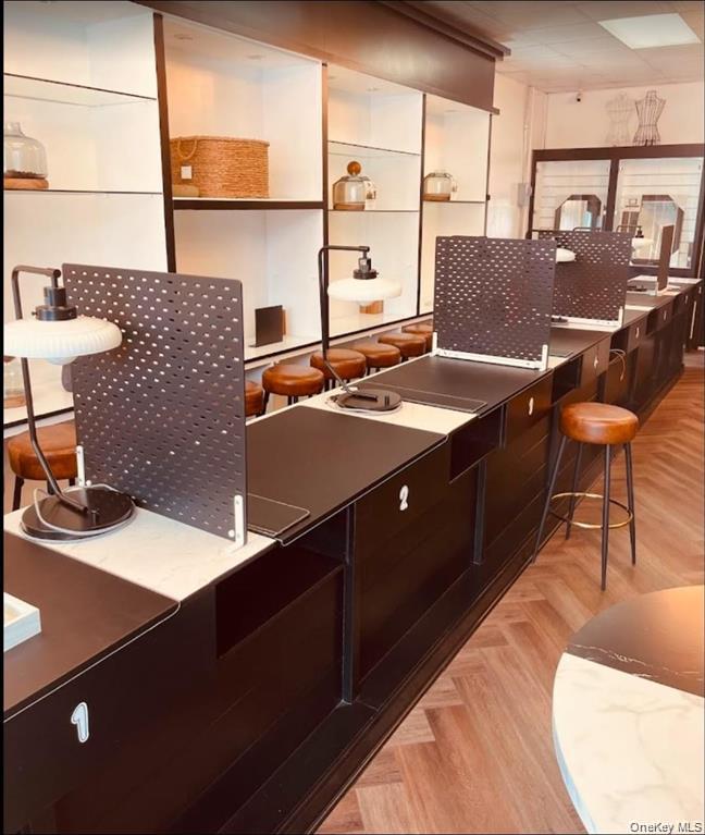 #6 photo, 3182 E Tremont Avenue, Бронкс ‖ Bronx , NY 10461