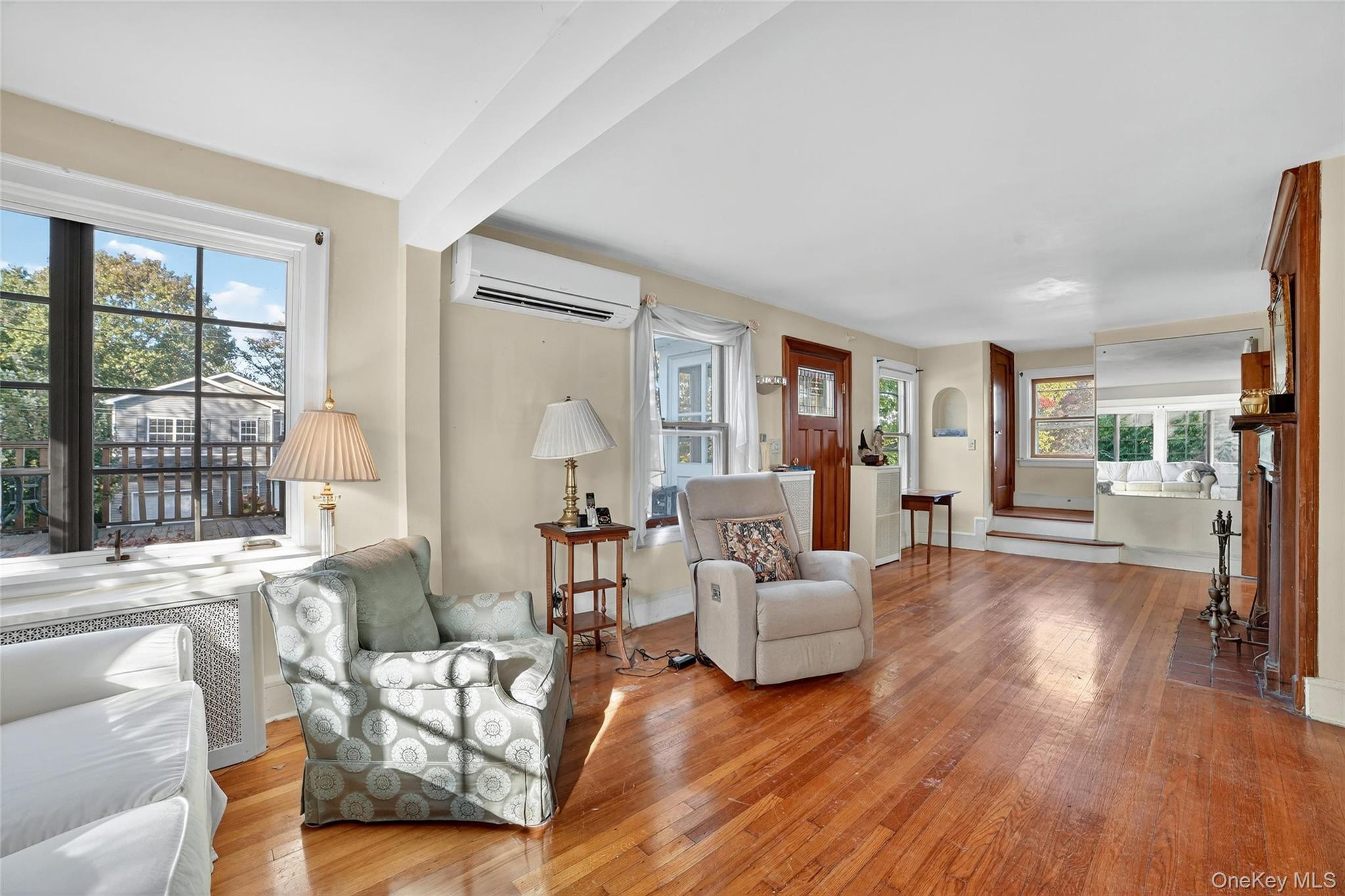 #5 photo, 10 Edna Street, White Plains , NY 10606