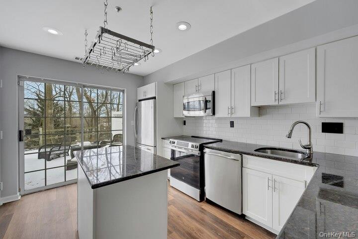 #10 photo, 202 Park Ridge Lane, White Plains , NY 10603