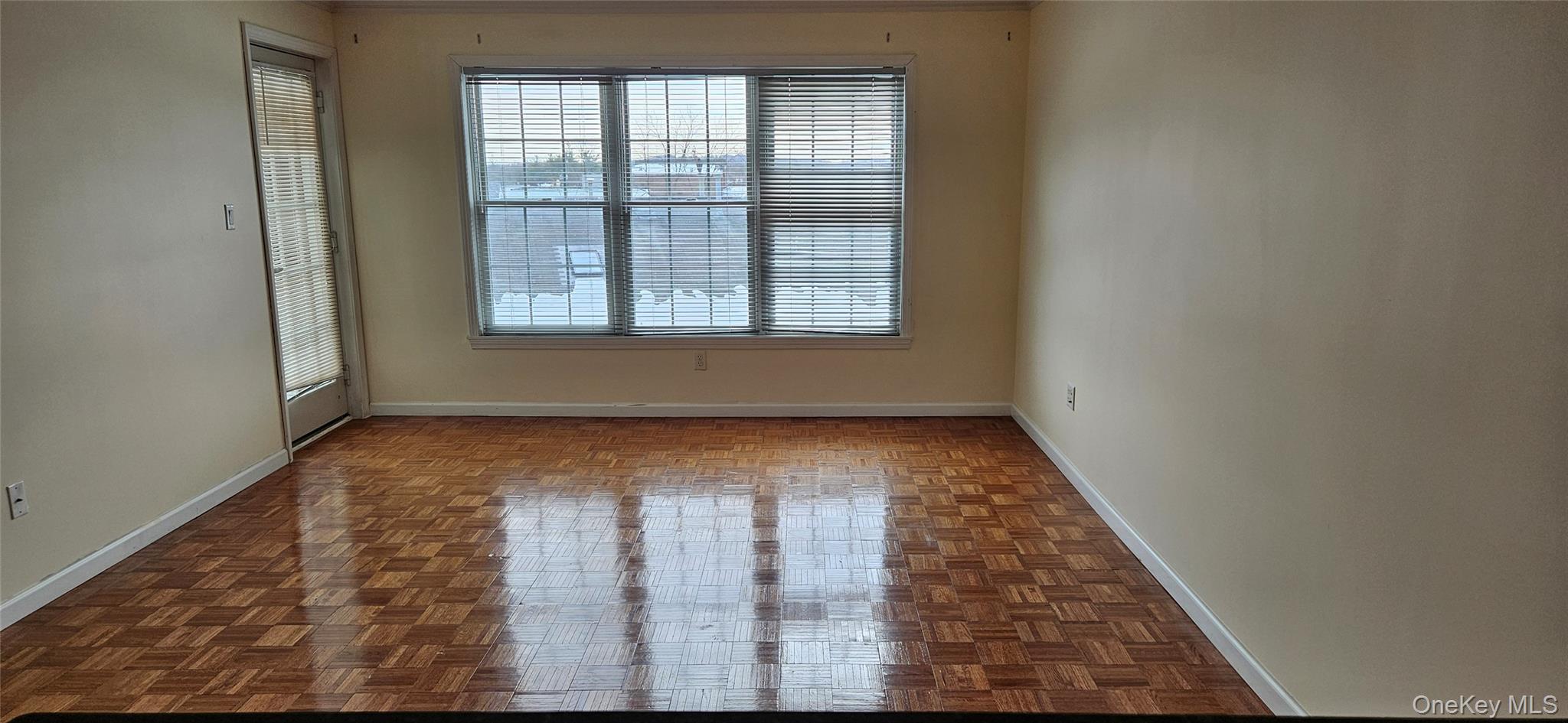 #14 photo, 3 Cross Street, Suffern , NY 10901