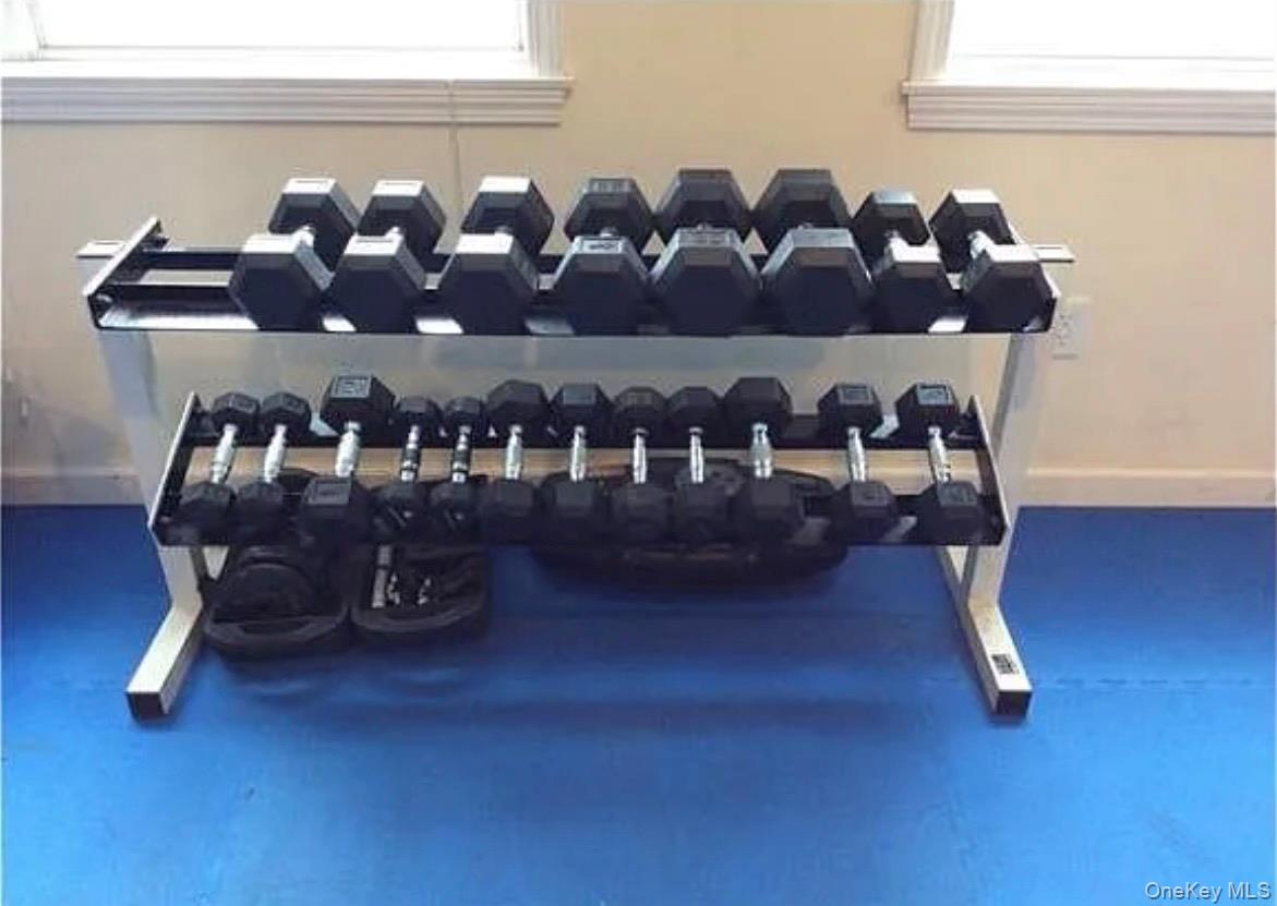 #18 photo, 3 Cross Street, Suffern , NY 10901