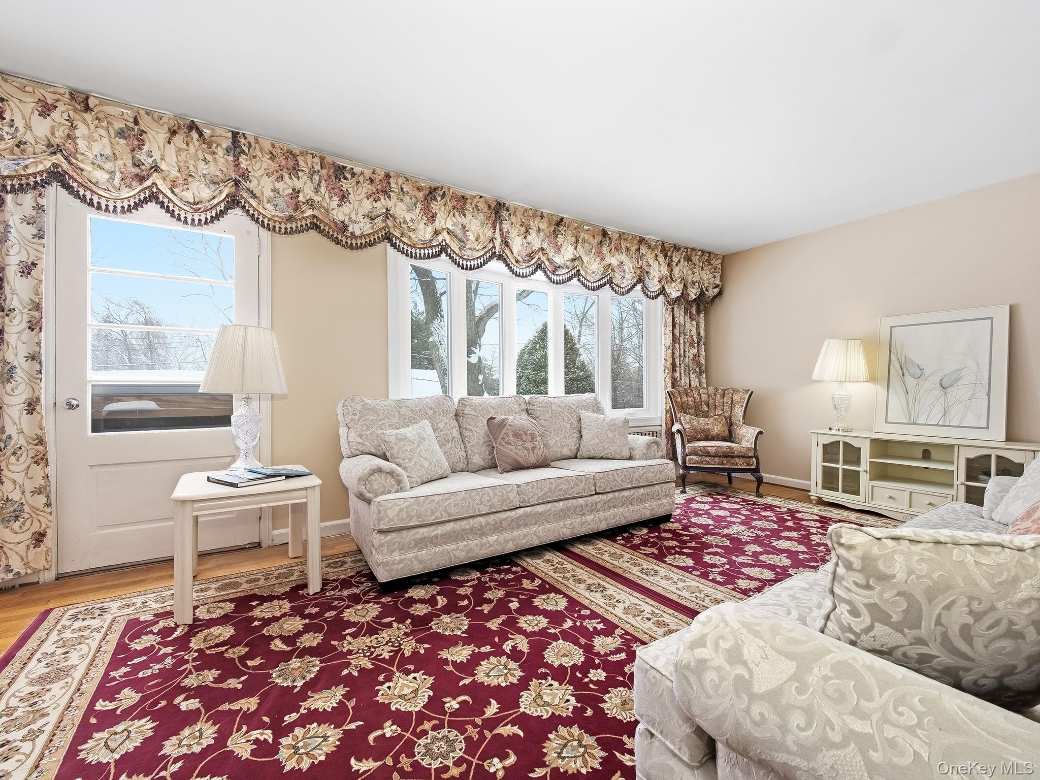 #7 photo, 5 N Shenorock Drive, Yorktown Heights , NY 10598