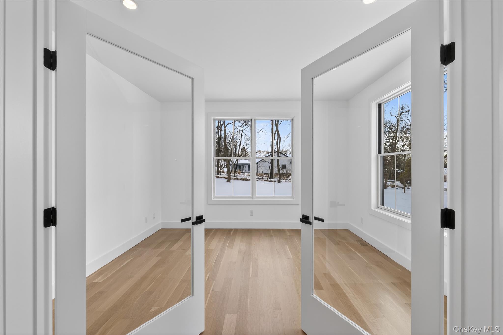 #15 photo, 43 Hilltop Lane, Thornwood , NY 10594