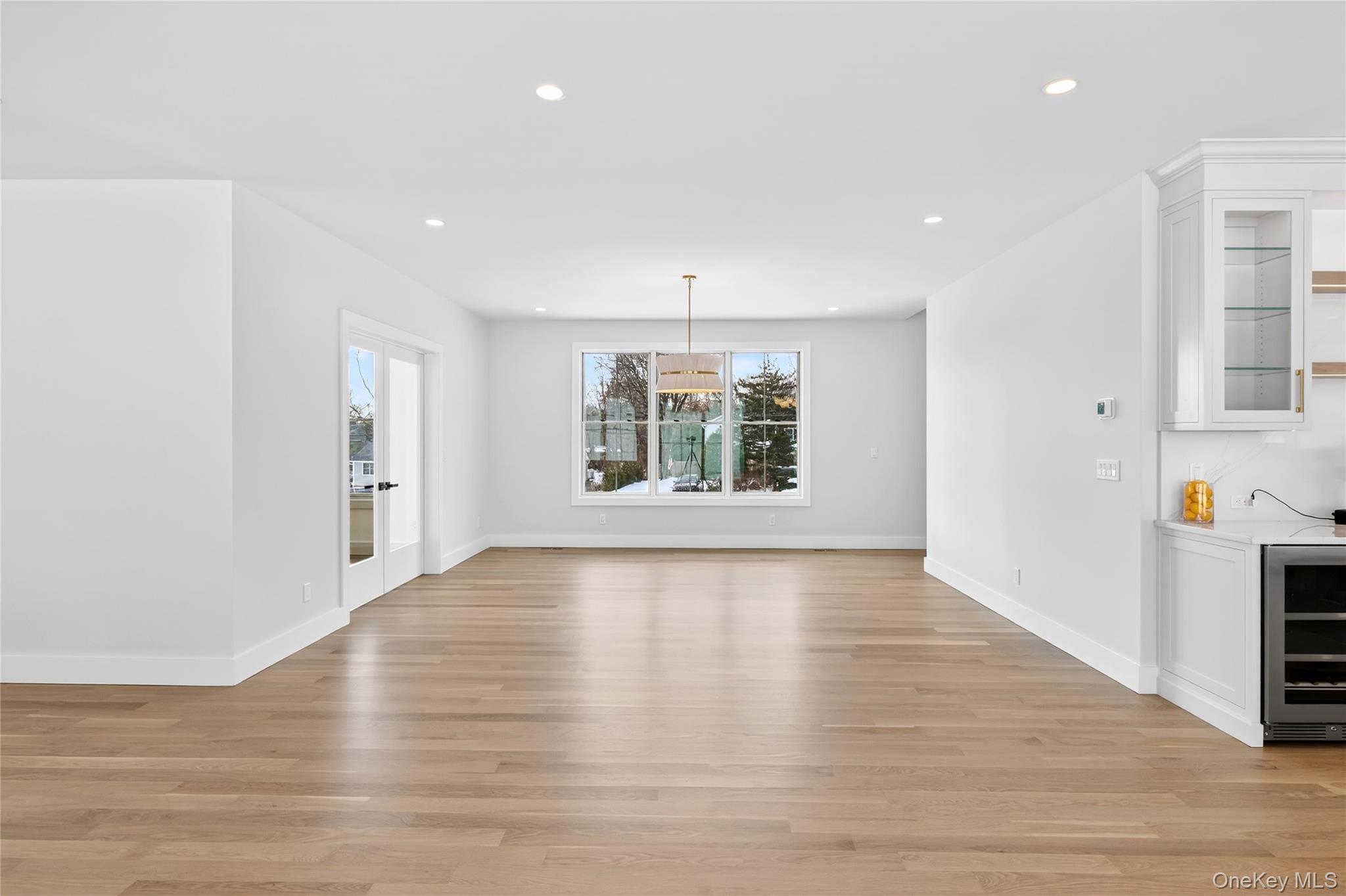 #17 photo, 43 Hilltop Lane, Thornwood , NY 10594