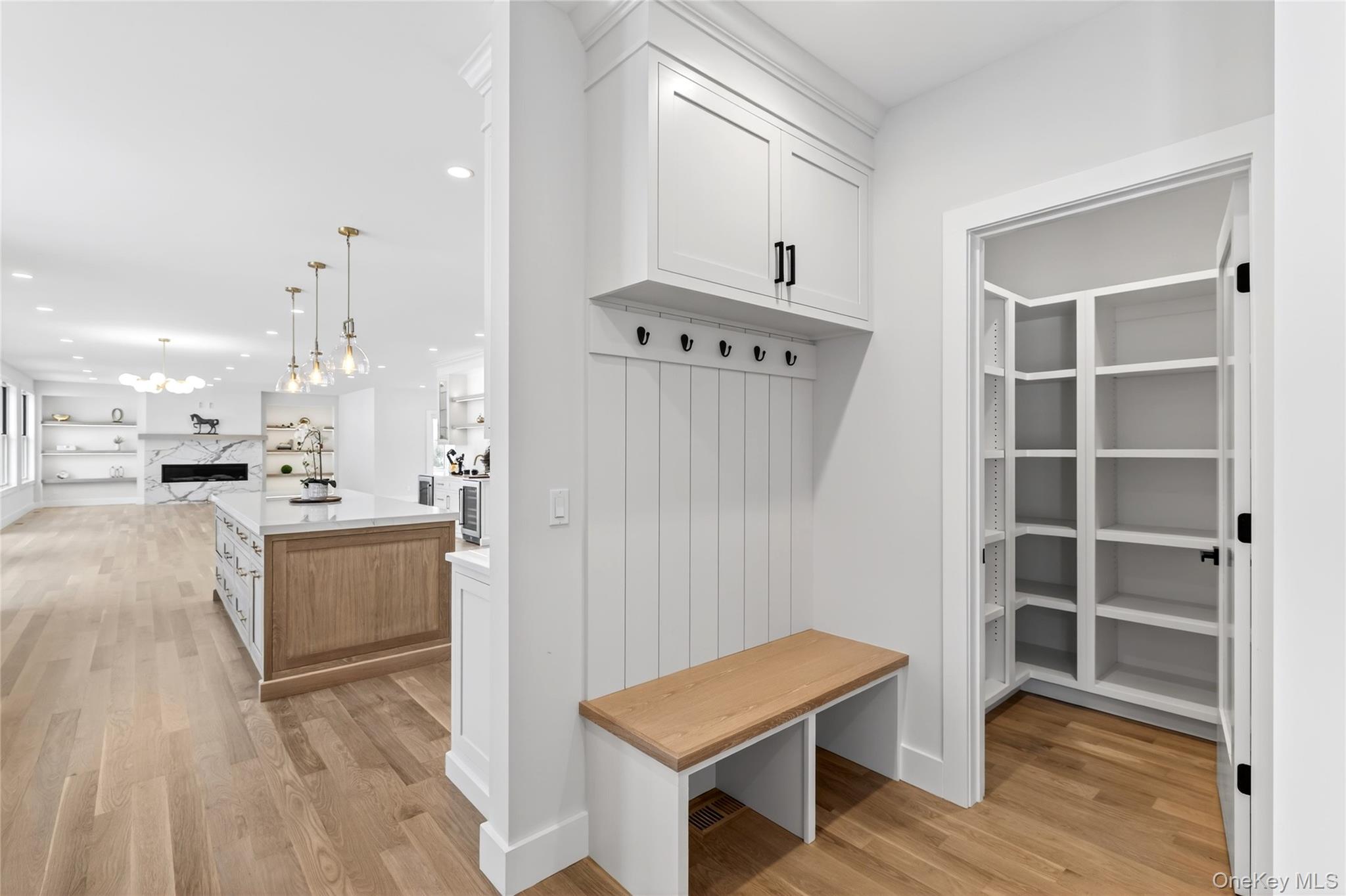 #9 photo, 43 Hilltop Lane, Thornwood , NY 10594