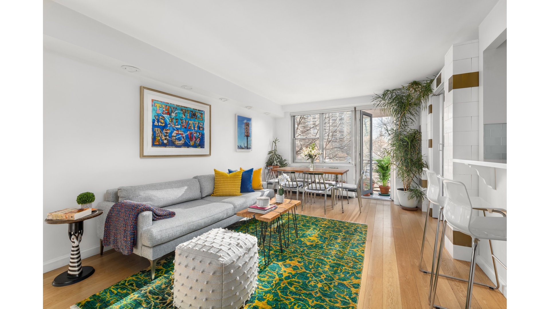 #1 photo, 303 W 66TH Street, מנהטן Lincoln Square , NY 10069