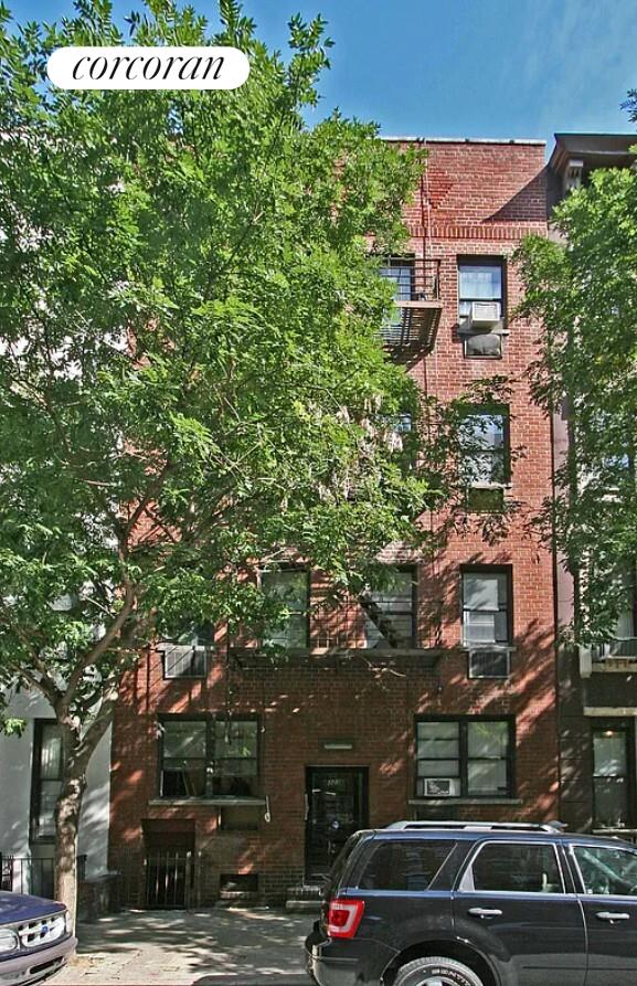 #9 photo, New York City, Lenox Hill , NY 10021