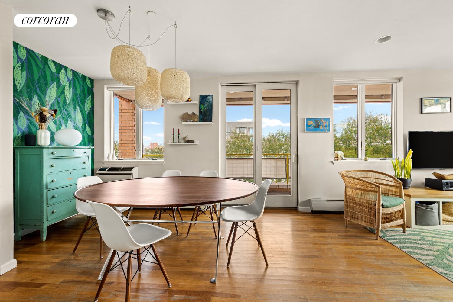 #3 photo, 811 5TH Avenue, ব্রুকলিন Greenwood Heights , NY 11232