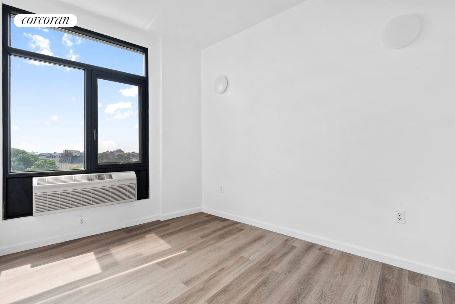 #13 photo, Brooklyn, ব্রুকলিন Borough Park , NY 11219