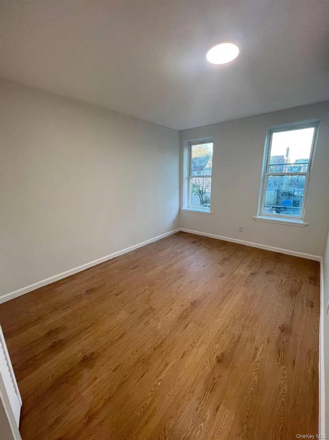 #3 photo, 11310 Jamaica Avenue, Richmond Hill , NY 11418