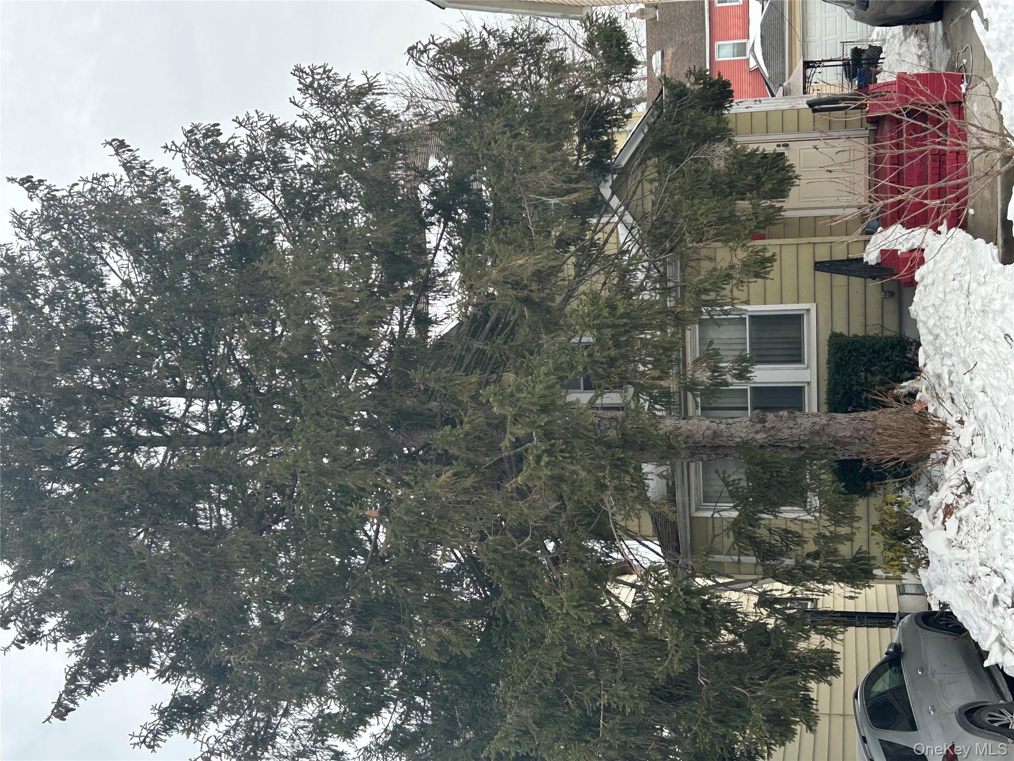 #1 photo, 14712 15th Drive, كوينز Whitestone , NY 11357