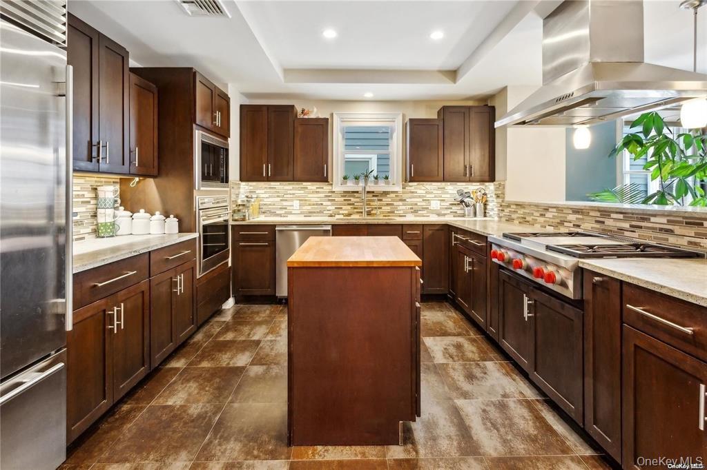 #16 photo, 225 E Walnut Street, ناسو Long Beach , NY 11561