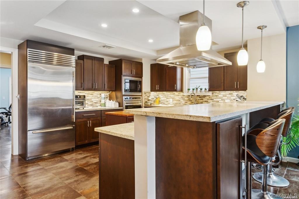 #18 photo, 225 E Walnut Street, ناسو Long Beach , NY 11561