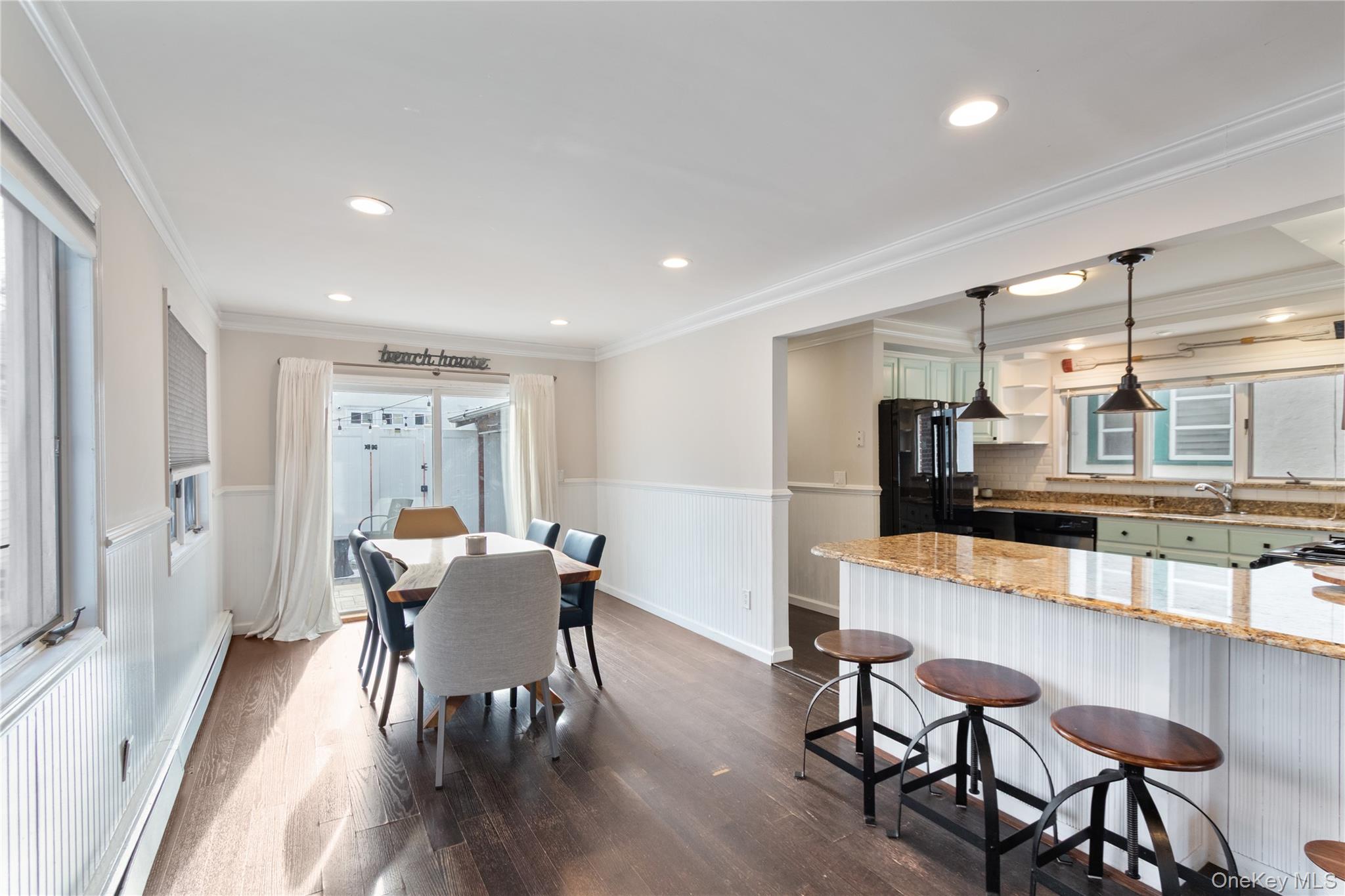 #6 photo, 6 Charles Place, Bayville , NY 11709